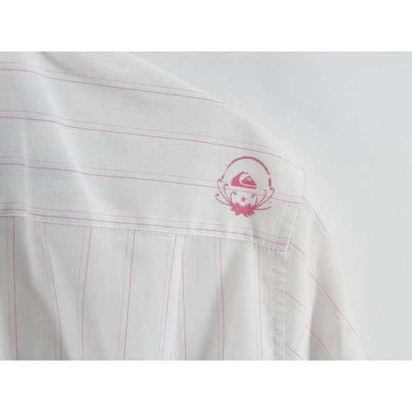 Quicksilver Mens Shirt Button Front White Short Sleeve XL Embroidered and Print‎ - Picture 8 of 10